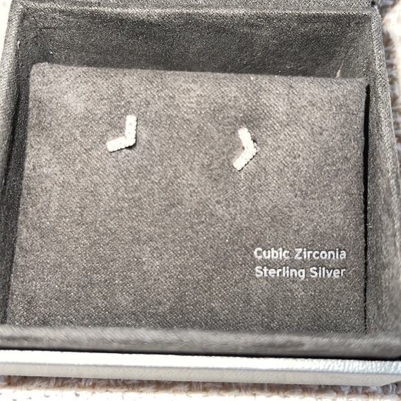 Nordstrom stud earrings - Picture 2 of 2